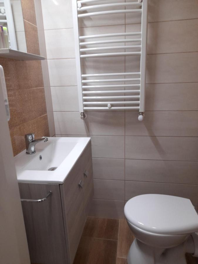 Hajdúszoboszló Orion Panzio B&B 외부 사진