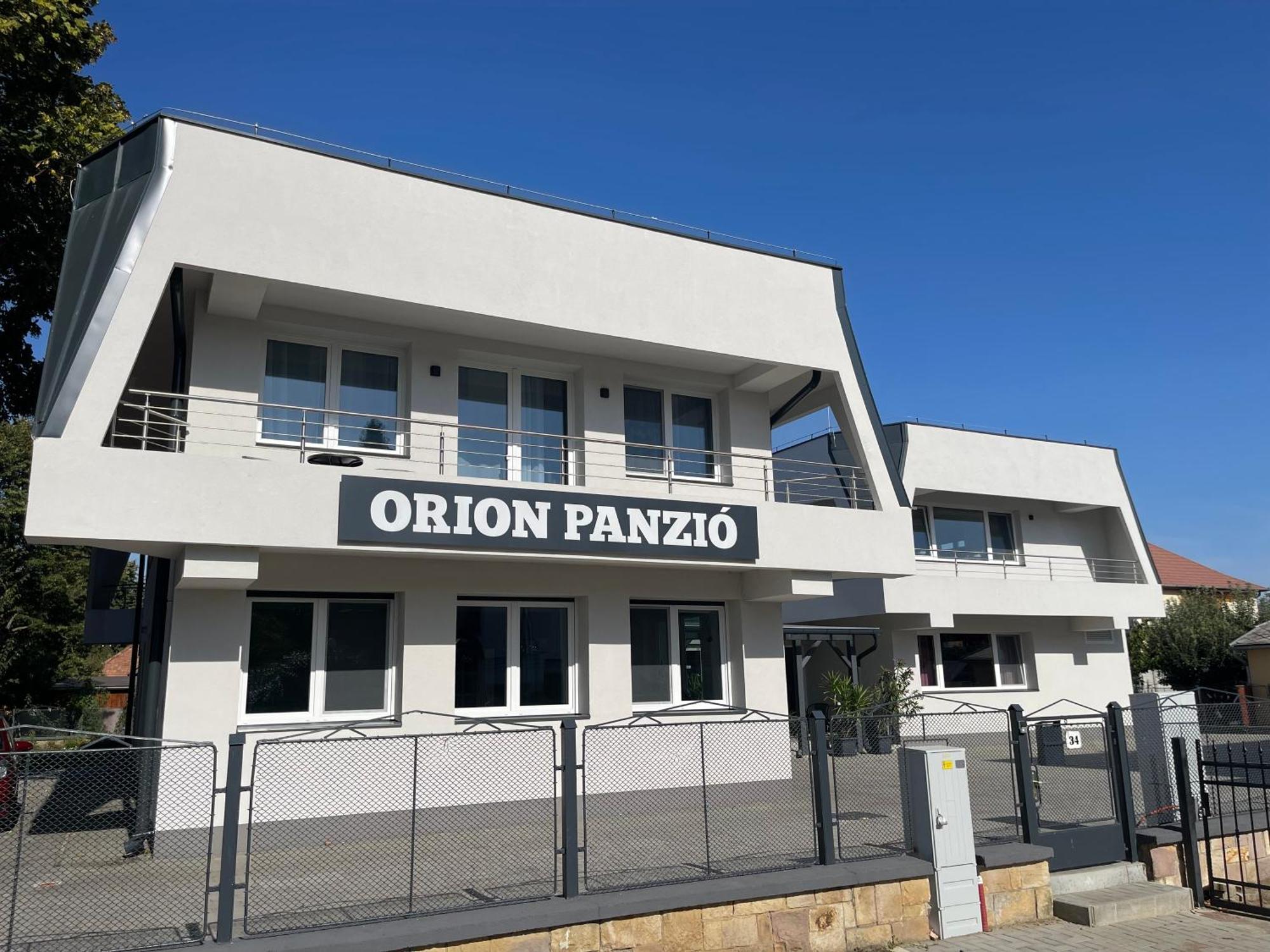 Hajdúszoboszló Orion Panzio B&B 외부 사진